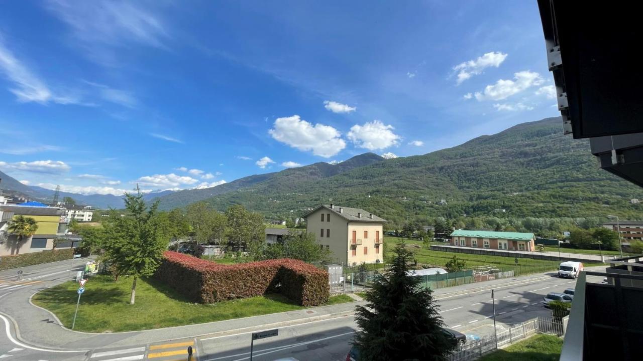 Appartamento La Baita Case Sondrio Fiume - Affitti Brevi Italia 외부 사진